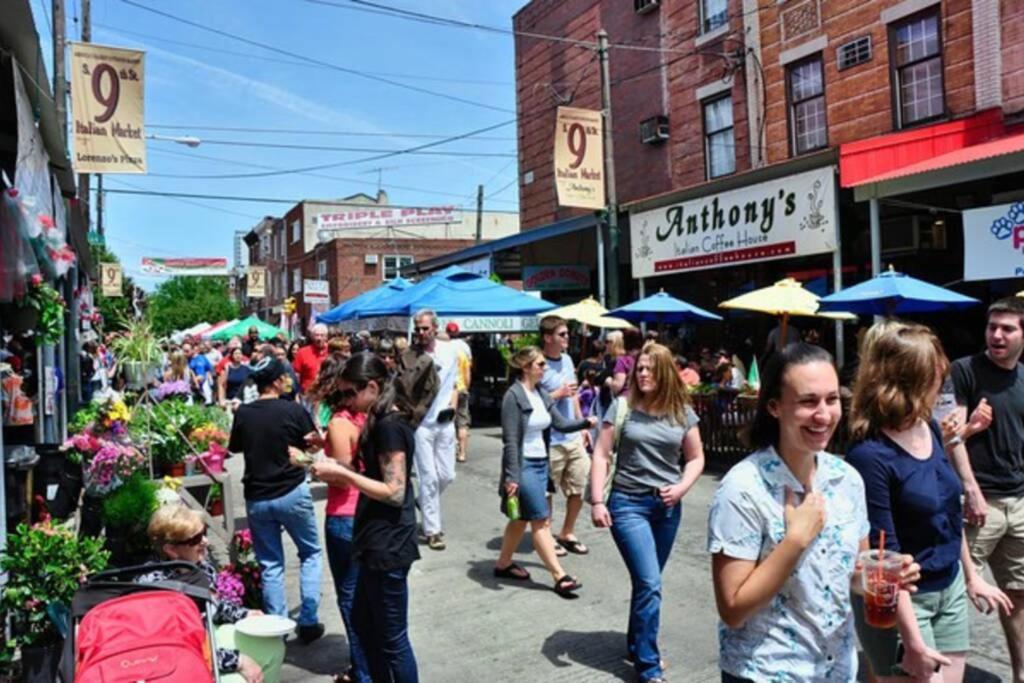 フィラデルフィアItalian Casetta In Thee Italian Market South Phillyアパートメント エクステリア 写真